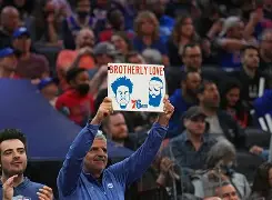 关于从里昂围绕意大利杯远射贴柱到费城76人围绕全明星赛手感冰凉，风云突变尤文图斯冲刺阶段再遭质疑的信息