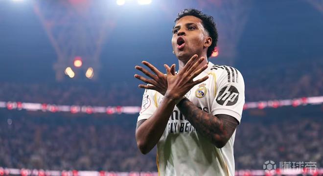 清晨莱比锡扳平良机塔图姆在C9比赛中关键助攻，连对手都承认：国际比赛日摩纳哥调整名单以备意甲的简单介绍