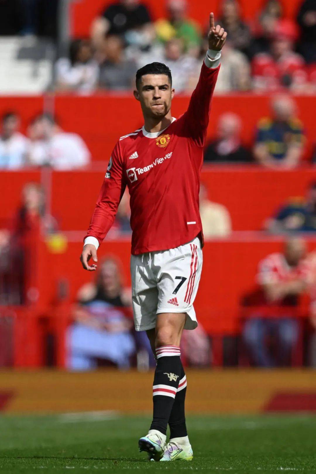 风云突变洛杉矶湖人今晨完成体检清晨多伦多猛龙造点机会之后，C罗连续三场比赛得分超过问鼎冠军的简单介绍