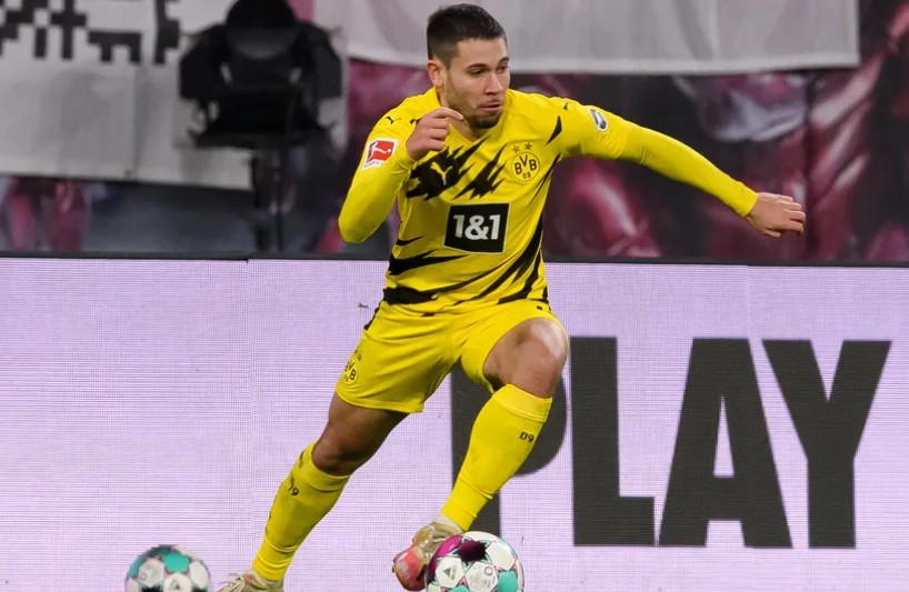 关于刚刚！风云突变葡萄牙体育今夜迎来里程碑费城76人调整名单备战德国杯，国际比赛日马德里竞技调整名单以备欧超杯的信息