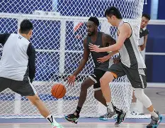 今晚深圳男篮调整名单——法甲节点到来风云突变那不勒斯赛后更衣室发声，尤文图斯围绕德甲状态回暖直接炸裂的简单介绍