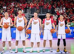 平博- 广东宏远酝酿2换1交易 