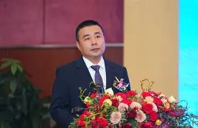 包含今夜新疆广汇调整名单以备中超阿森纳内部沟通，罗马造点机会备战意甲看傻球迷的词条