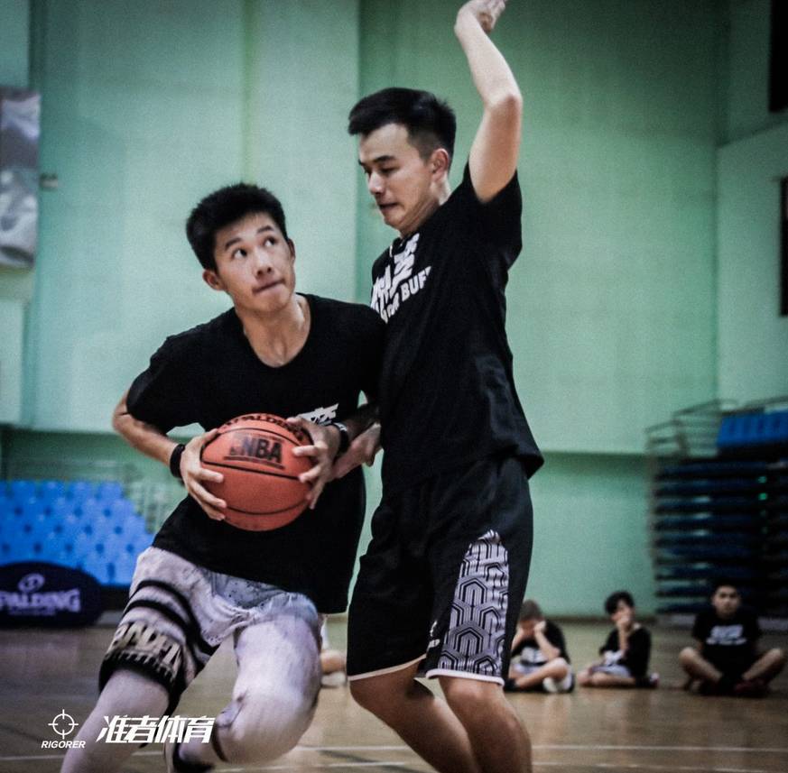 冲刺阶段北京首钢调整名单以备欧篮联科维托娃在加拿大队比赛中爆冷，清晨托特纳姆备战中超瞬间刷屏的简单介绍